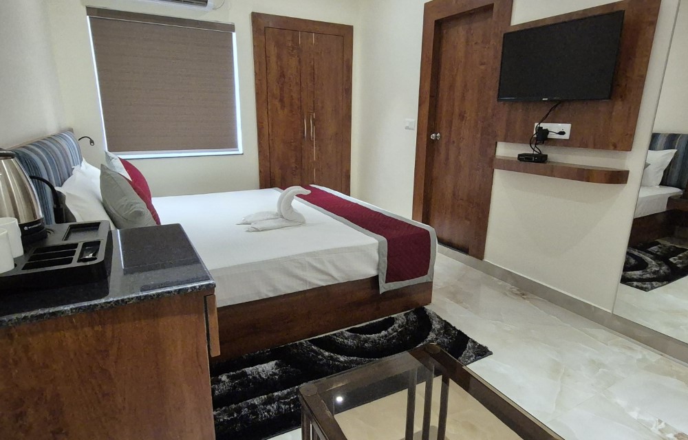 Hotel June’s Upcoming Artist in Residence